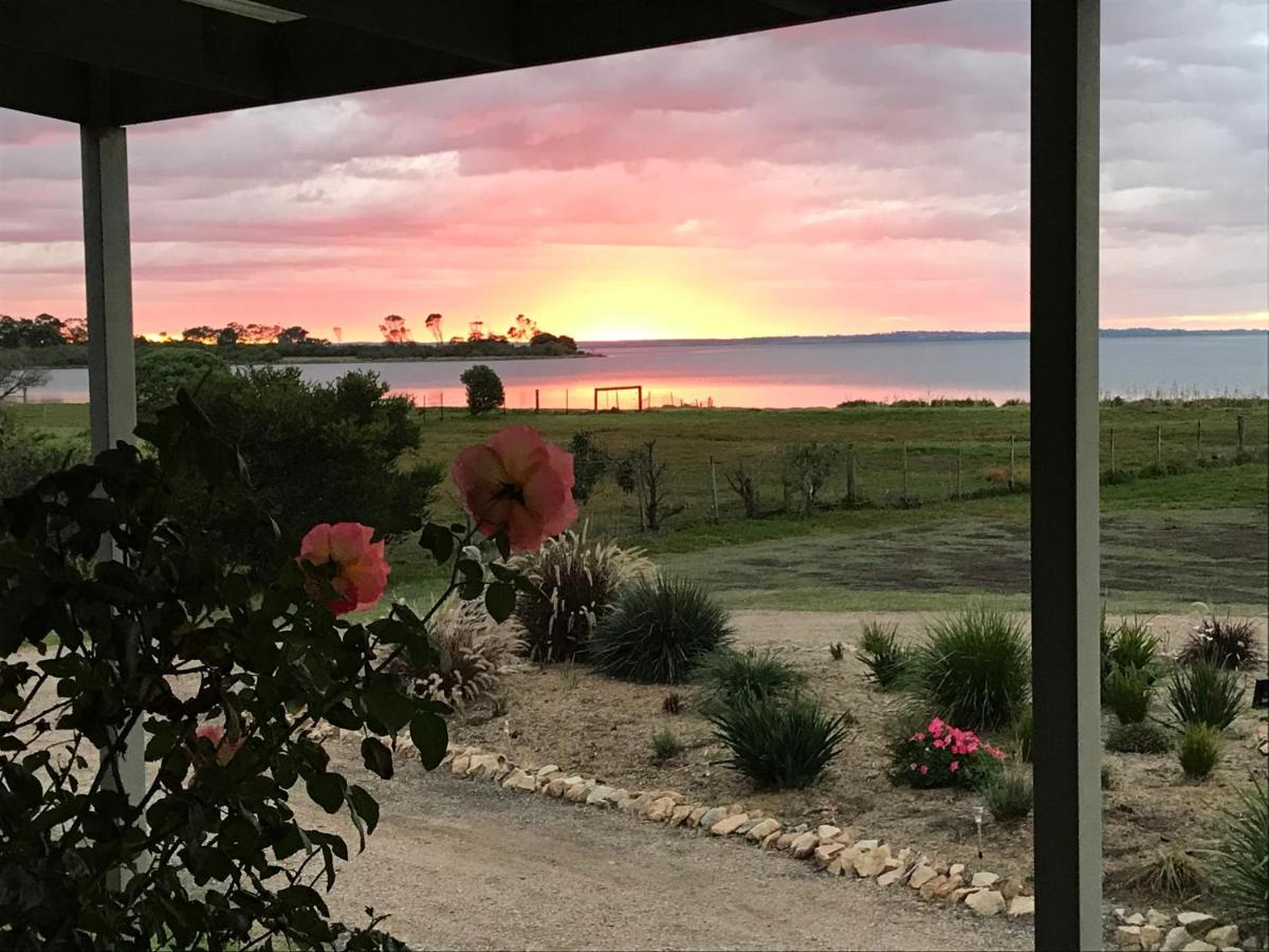 Eagle Bay Views Appartement Eagle Point Buitenkant foto